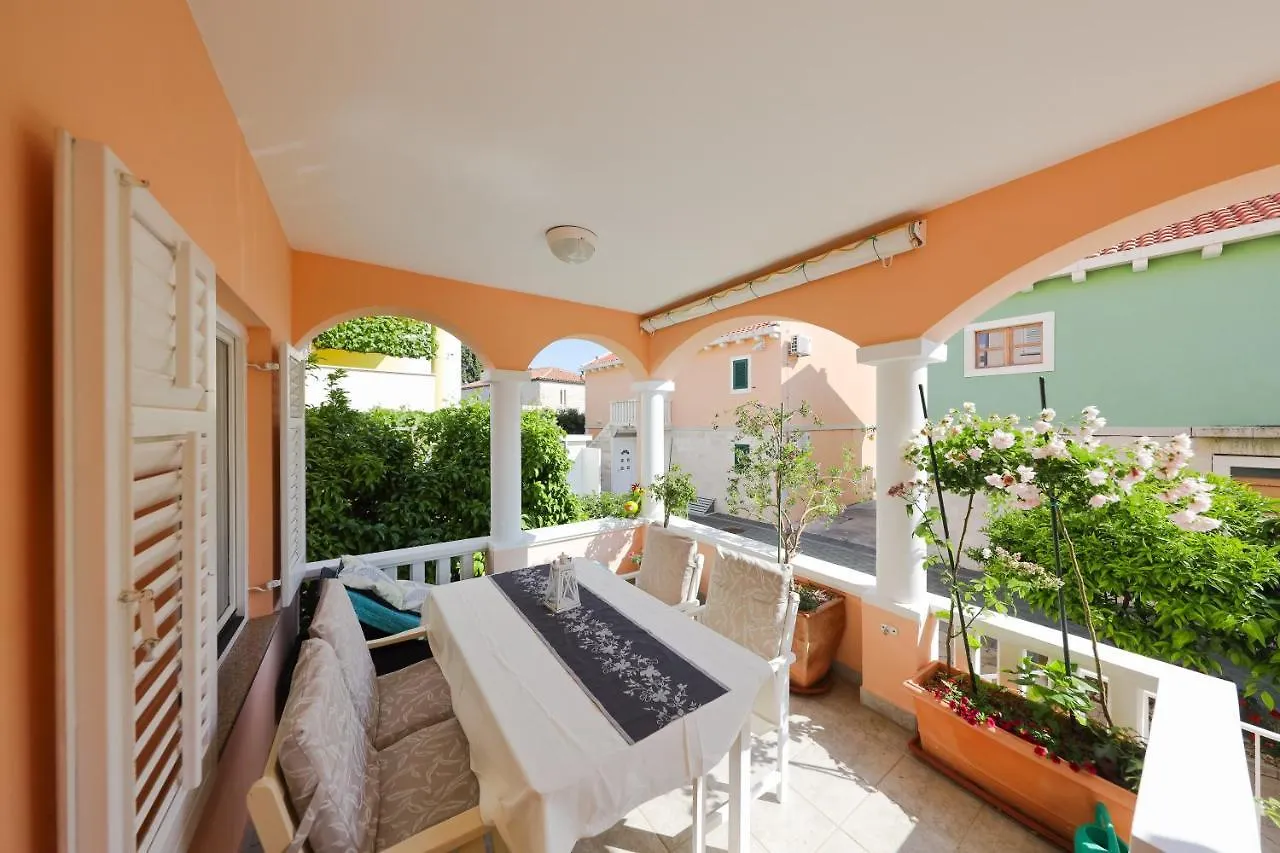 Villa Ana Petrcane Διαμέρισμα