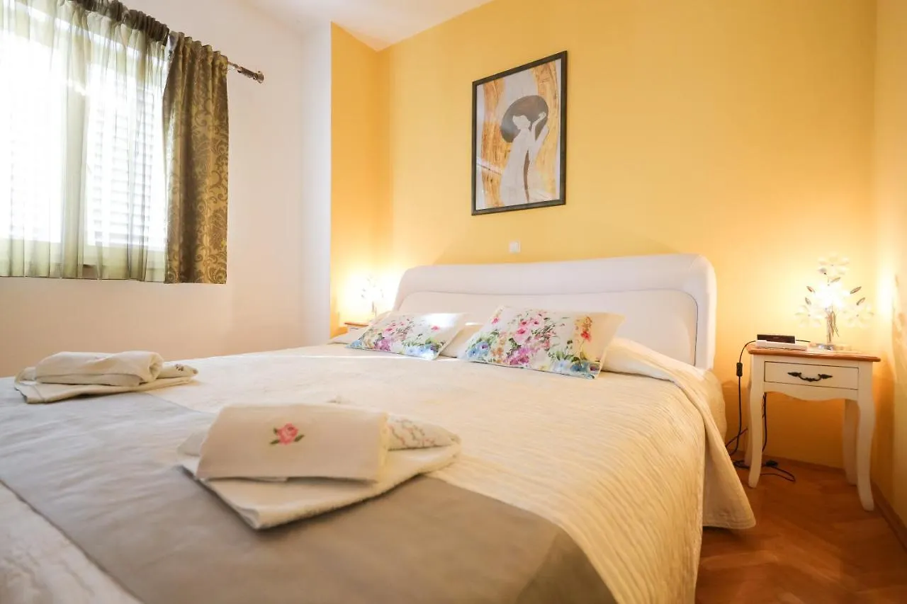 Διαμέρισμα Villa Ana Petrcane