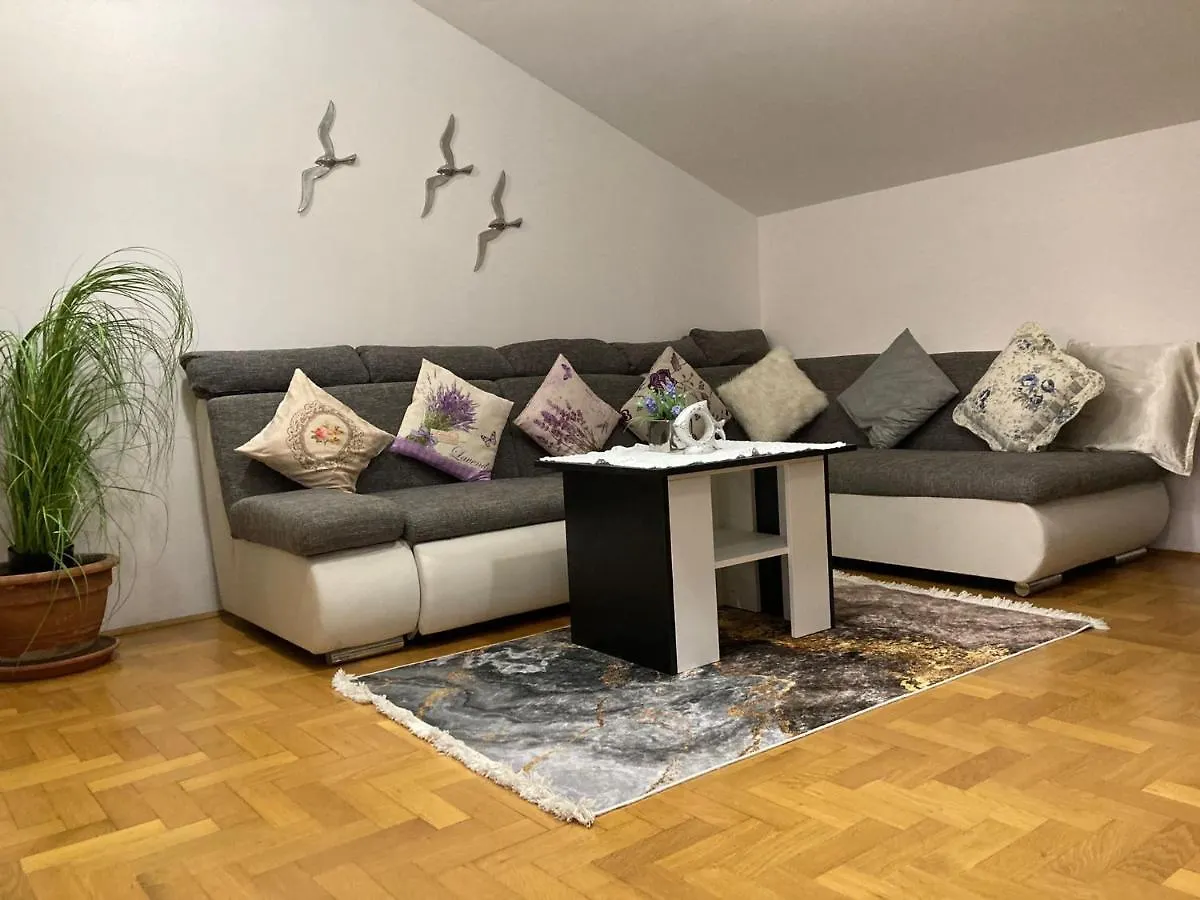 Villa Ana Petrcane 0*,  Κροατία