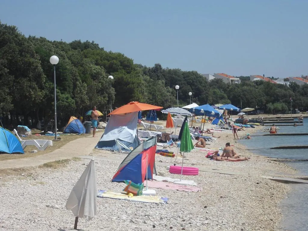 Villa Ana Petrcane 0*,  Κροατία