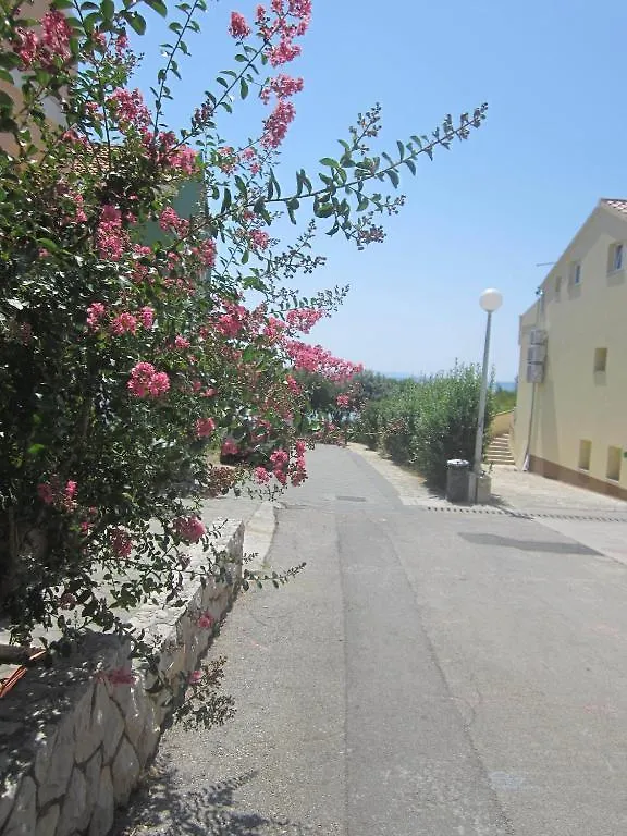 Villa Ana Petrcane 0*,